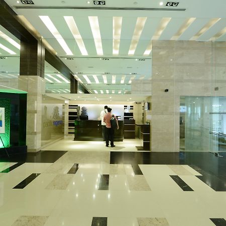 Pacific Regency Hotel Suites Kuala Lumpur Exterior foto Lobby