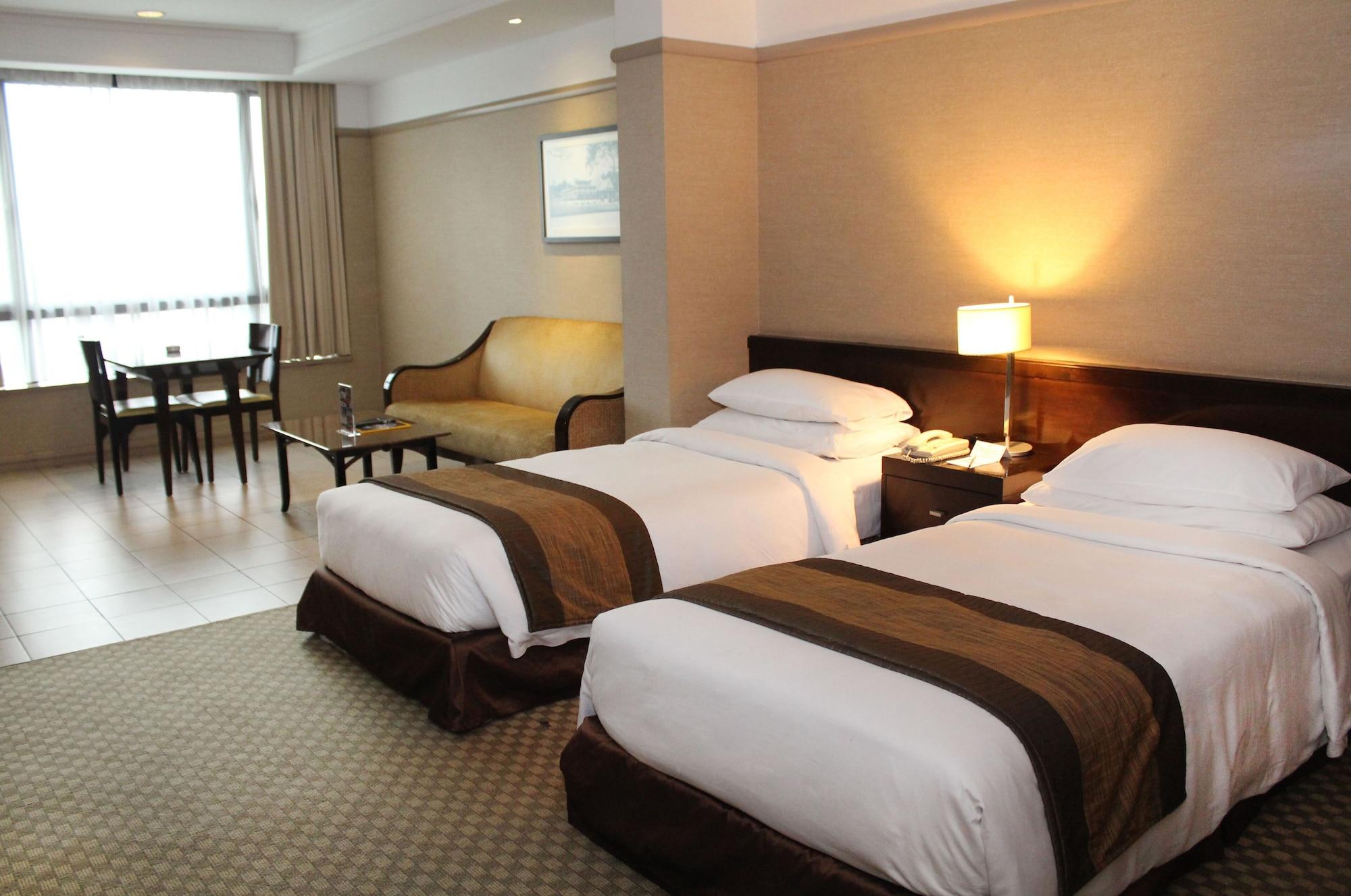 Pacific Regency Hotel Suites Kuala Lumpur Exterior foto Deluxe Room