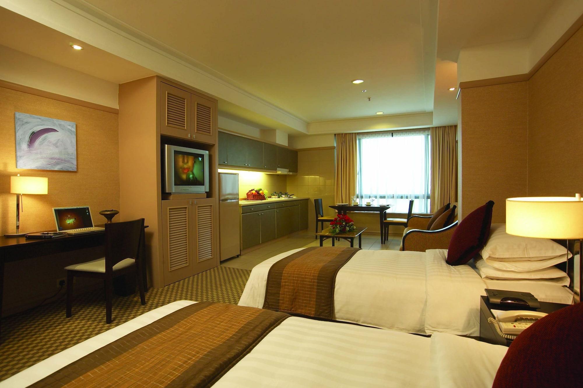 Pacific Regency Hotel Suites Kuala Lumpur Exterior foto A typical studio apartment