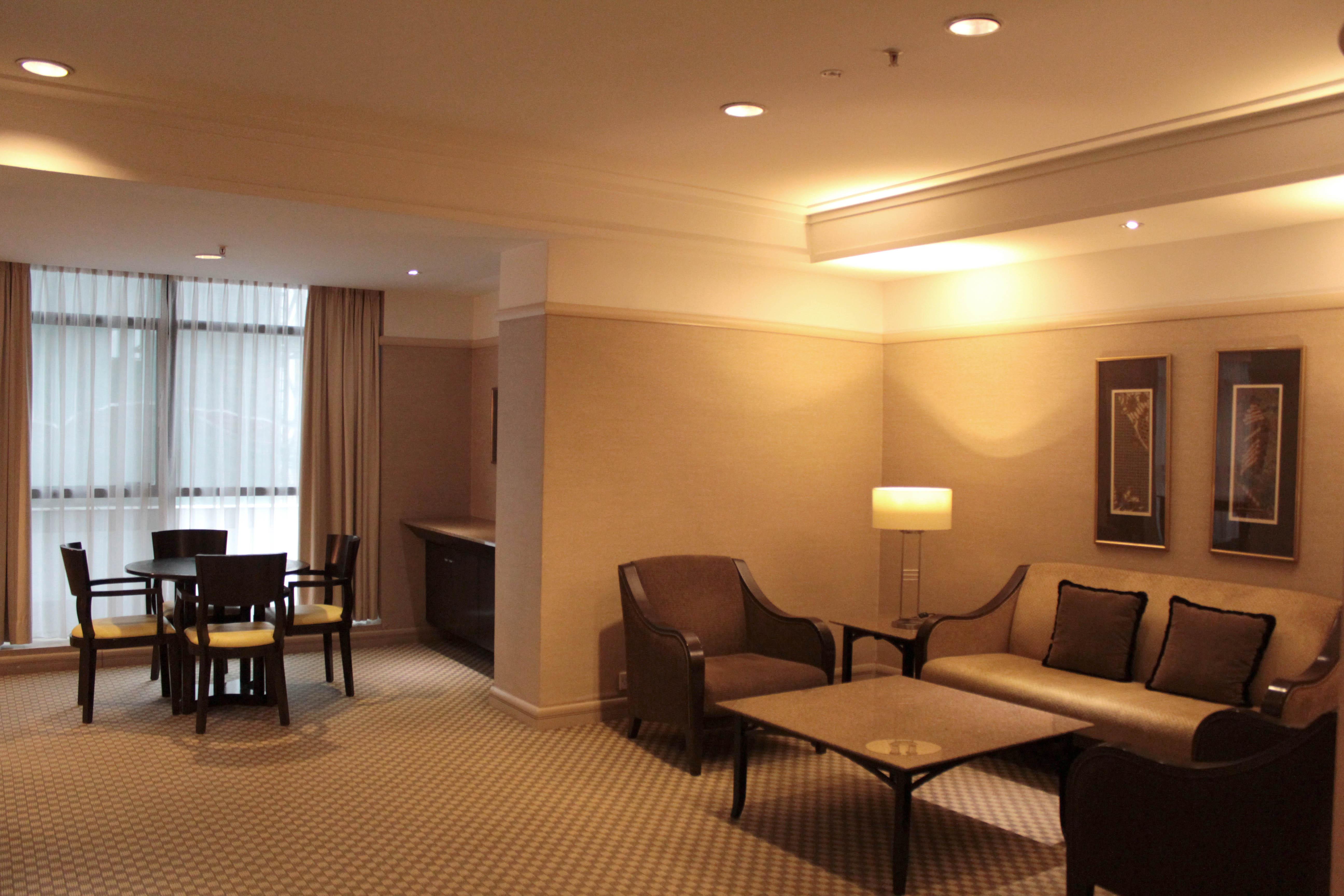 Pacific Regency Hotel Suites Kuala Lumpur Exterior foto A suite at the hotel