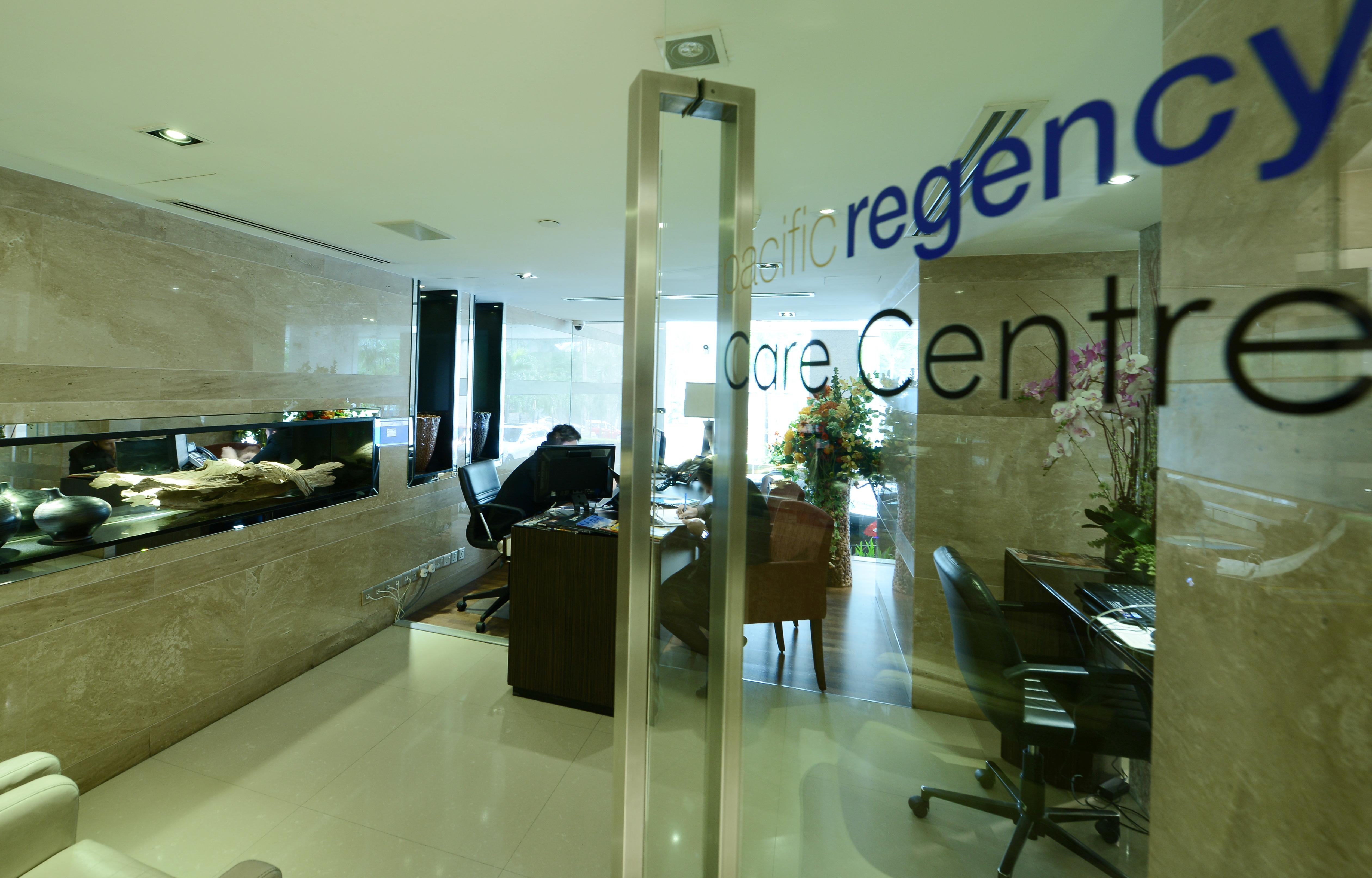 Pacific Regency Hotel Suites Kuala Lumpur Exterior foto Regent Centre, Kuala Lumpur