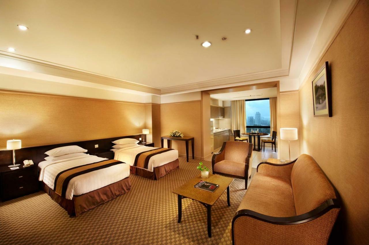 Pacific Regency Hotel Suites Kuala Lumpur Exterior foto Deluxe Room